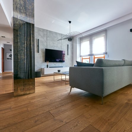 Podłoga klejona czy pływająca?