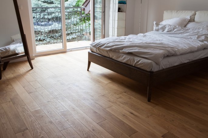 Colorless Oak Markant