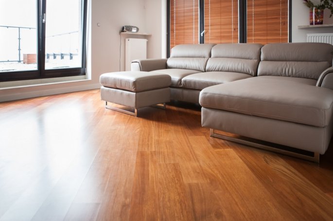 Finish Doussie Wood Board