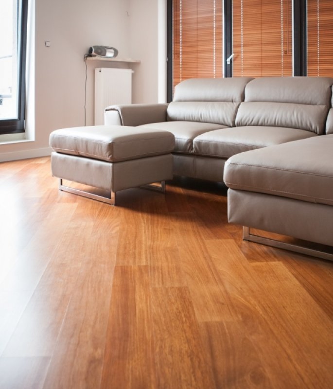 Finish Doussie Wood Board