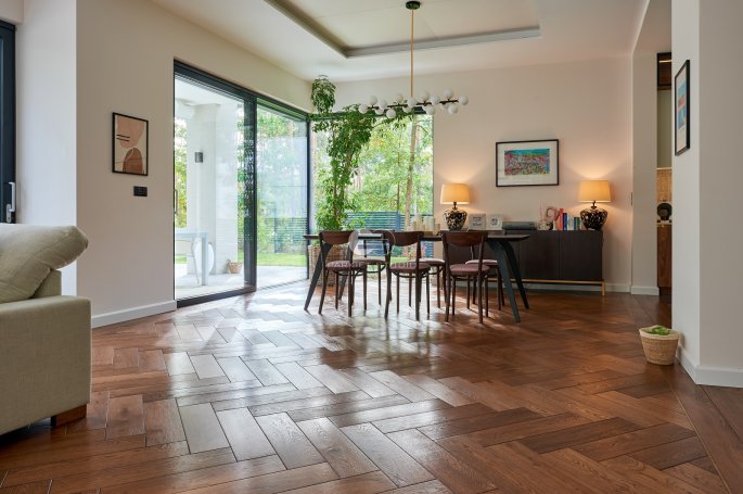 Color Floor Classic Spruce Brown Rustic - 360°