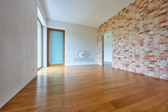 Color Floor Oak Amber