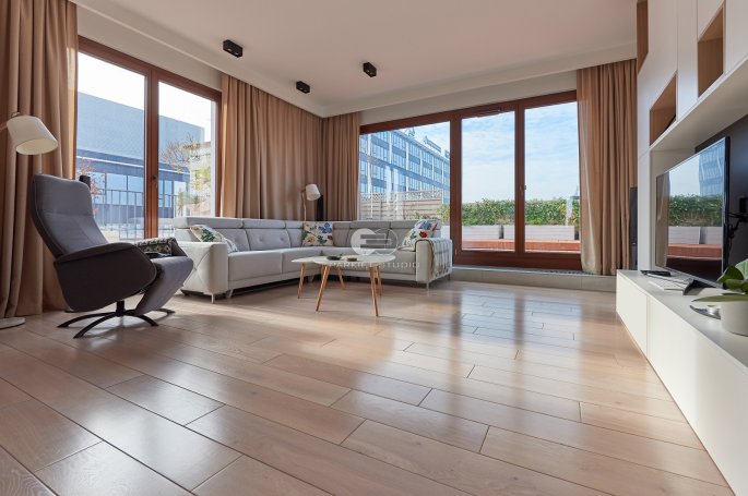 Color Floor Oak Pale Standard