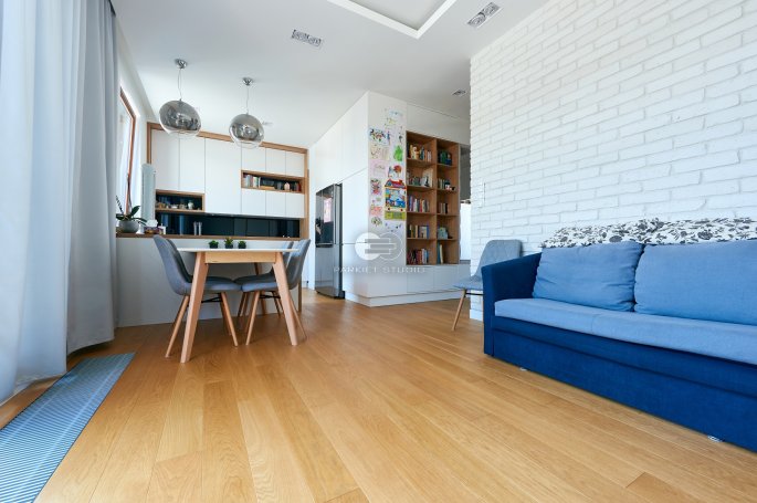 Finish Oak Exclusive Board