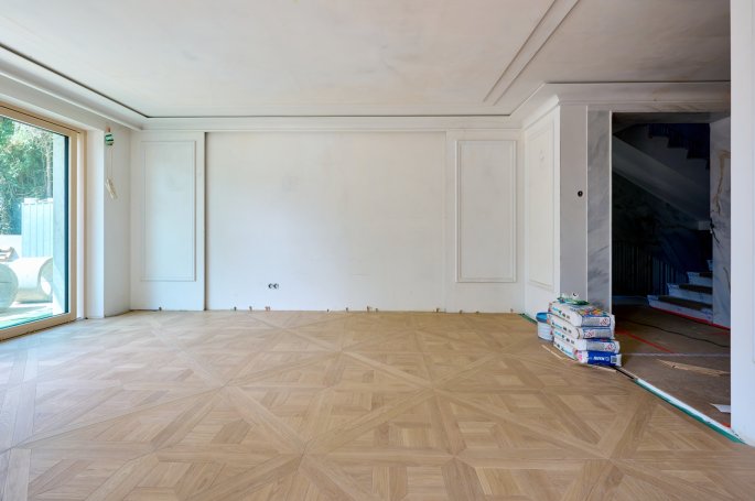 Montaż Kasetonów - Castle Dąb Bielony Premier