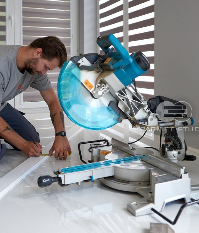 Installation of skirting boards.