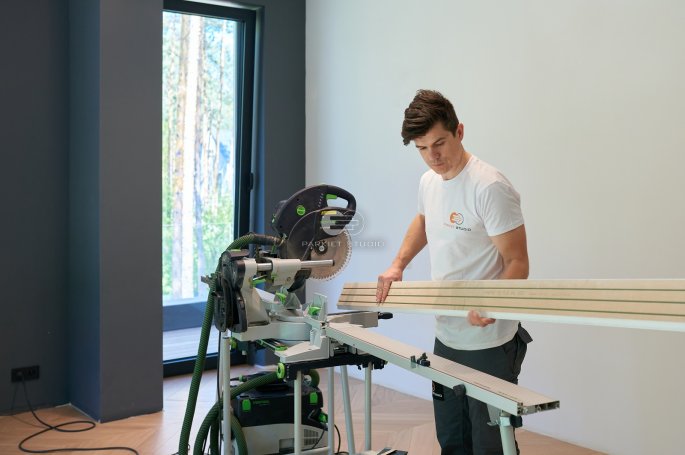 Montaż listew przypodłogowych Lagrus