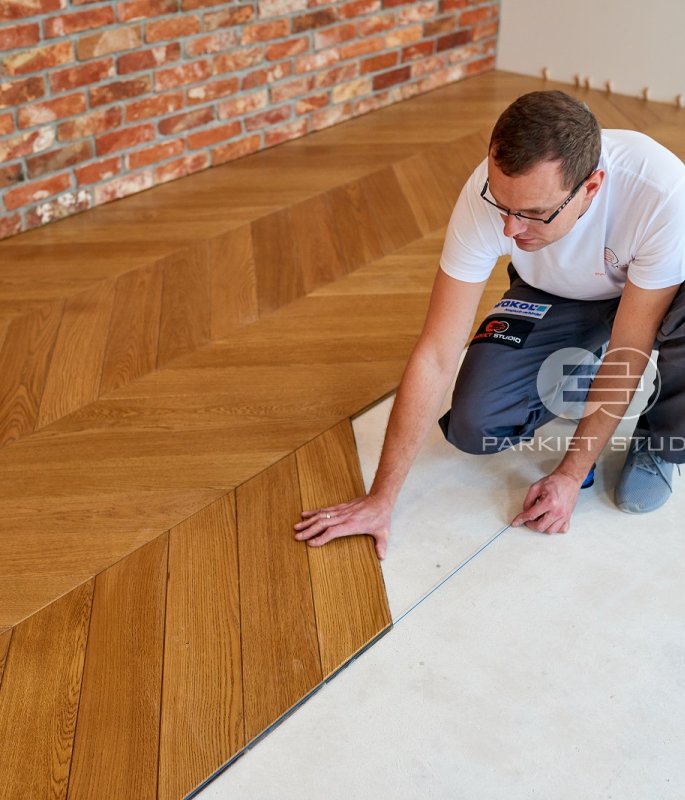 Floor installation - Color Floor French Spruce Oak Amber