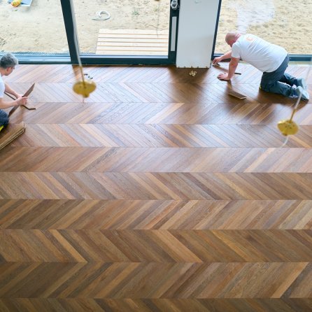 Montaż podłogi - Finish Jodła Francuska Dąb Thermo Antyk Lakier