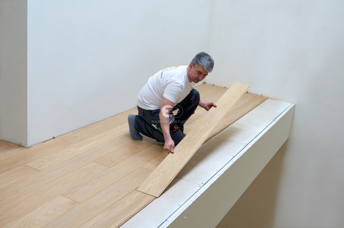 Floor installation - Polish Oaks - Sandy Oak Prime