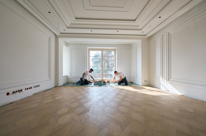 Montaż podłogi - Dąb Bielony Warkocz Line Premier