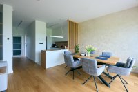 Polskie Dęby - Dąb Nefryt