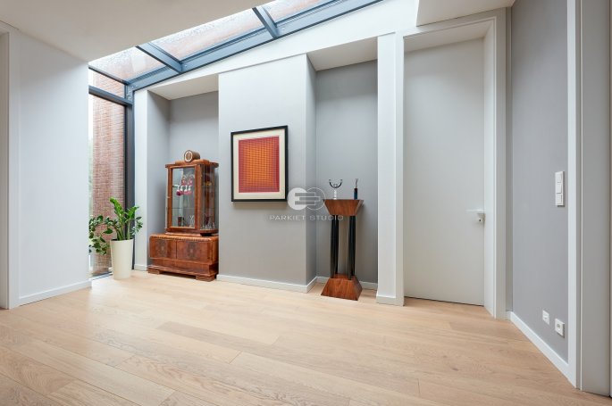 Polish Oaks - Modern Standard Oak