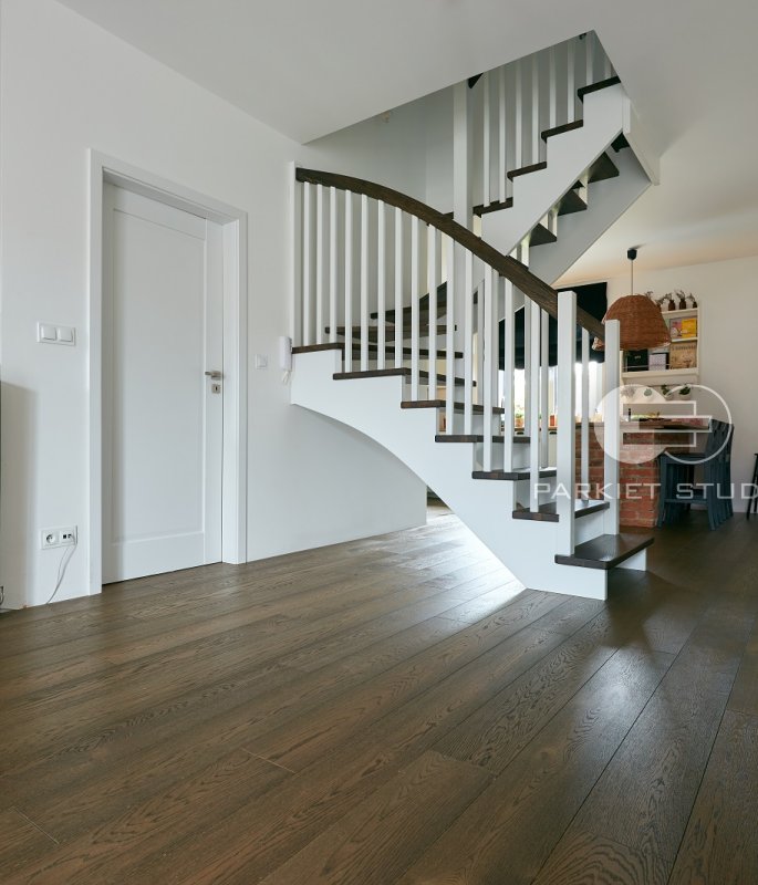 Polish Oaks - Burnt Oak