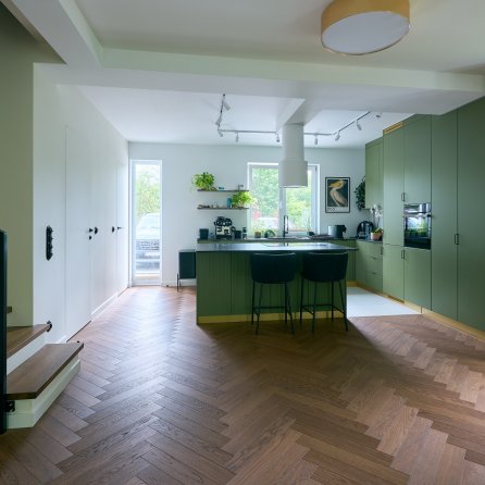 Polskie Dęby Jodła Klasyczna Dąb Cynamonowy Continent