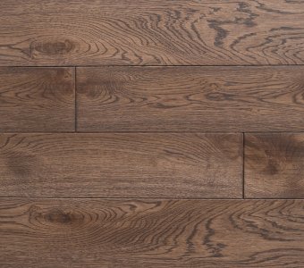 Polskie Dęby - Dąb Retro