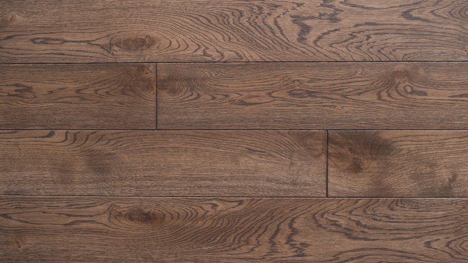 Polskie Dęby - Dąb Retro