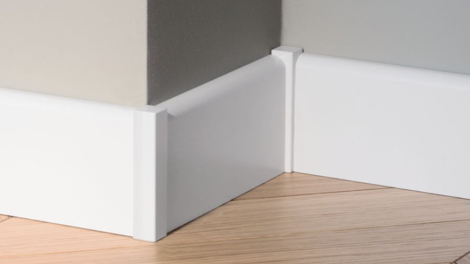 Słupki wykończeniowe