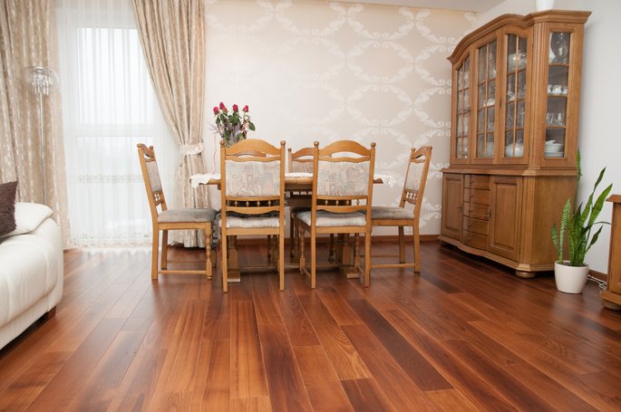 Finish Oak Amber Parquet