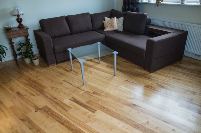 Finish Ash Rustic Board