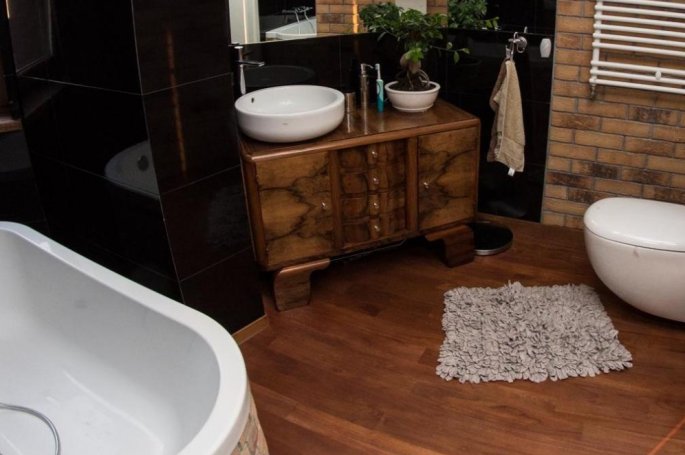 Exo Line Teak Indonesian